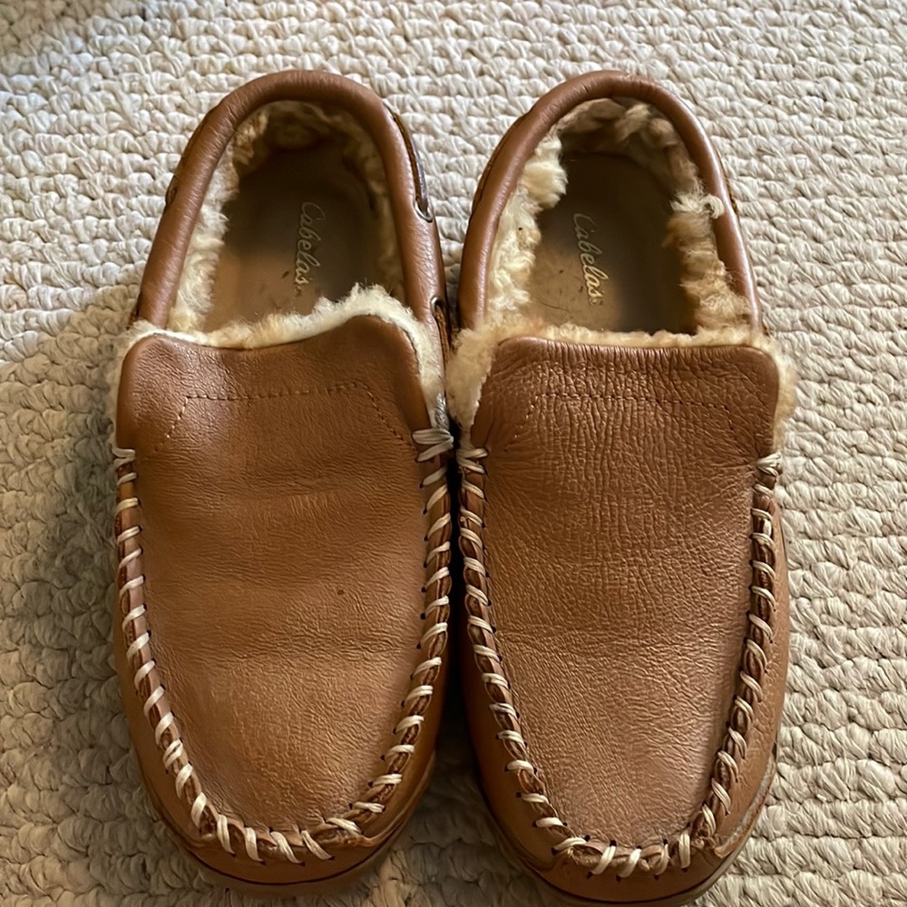 Cabela’s Moccasin Slippers